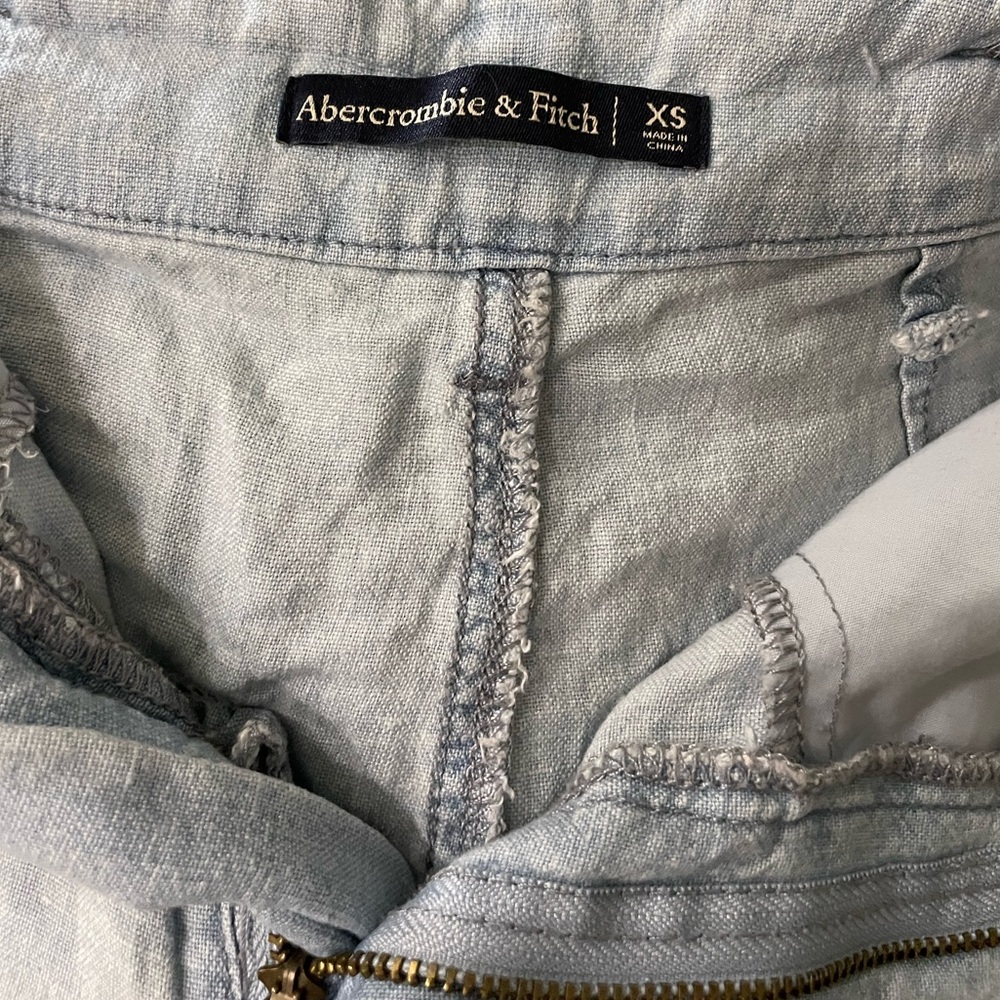Abercrombie & Fitch Womens Shorts